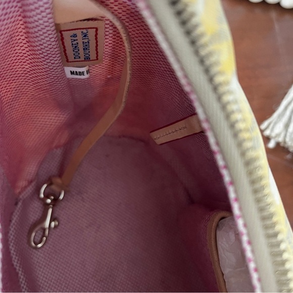 NWT Yellow Dooney & Bourke Purse - Hobo Bucket Bag - Picture 7 of 8